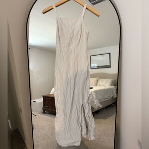 Old Navy Cream/Beige Strappy Slip-Dress • Women’s S • Summer / Layering Piece